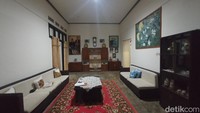 Masih bergaya eropa, Wisma Soejono punya bentuk segilima dan tiap ruangan terkoneksi satu sama lain.  (Bonauli/detikcom)