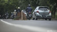 Meski begitu tak ada petugas yang ada di lokasi.