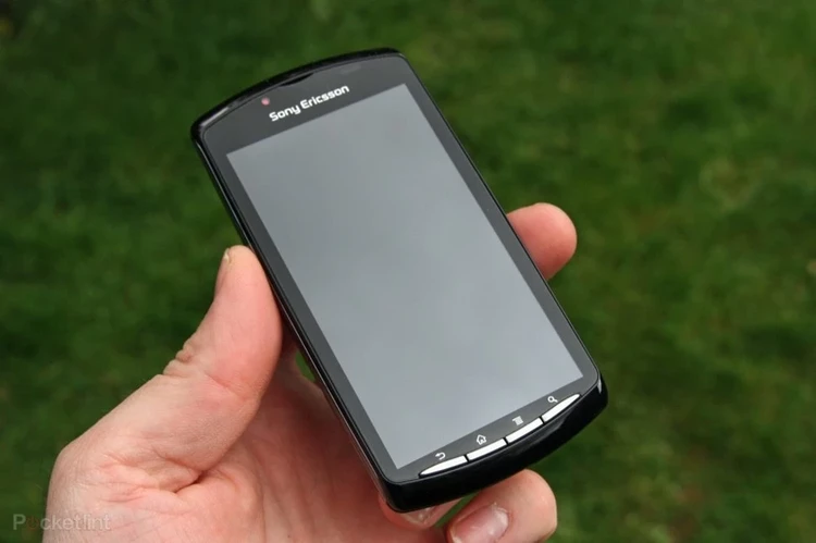 Xperia Play Xperia Play