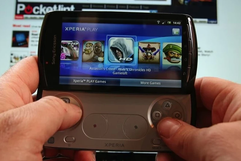 Xperia Play