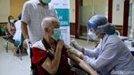 49 WNA di Jakarta Disuntik Vaksin Sinopharm