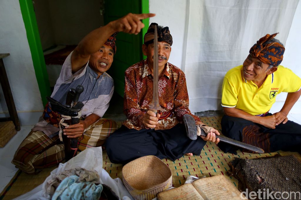 Alquran dan Benda Pusaka di Desa Tetebatu Lombok