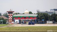 Selain Bandara Pondok Cabe, penerbangan yang sudah ada di Halim akan dipindah ke Bandara Soekarno-Hatta dan Bandara Budiarto.