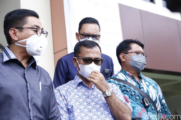 H Faisal H Faisal saat menjalani sidang terkait kasus hak asuh anak, Pengadilan Agama Jakarta Barat (29/12)