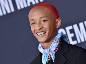 Jaden Smith Kurus Usai Jadi Vegan hingga Kehebohan Bule Rusia Belanja Ikan di Muara Angke