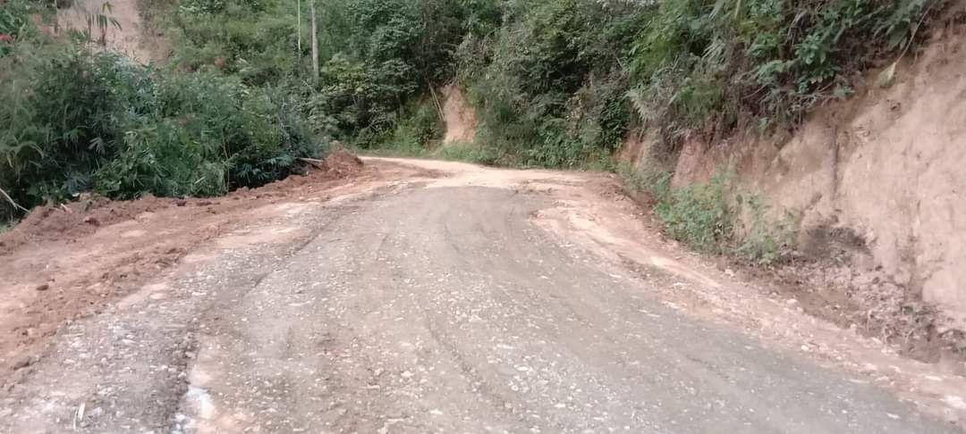 Jalan rusak di Liang Melas Datas (LMD), Karo, Sumatera Utara (Sumut), mulai diperbaiki.