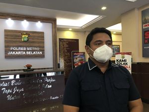 Polisi Dalami Pidana Asusila Terkait Viral Pria Pangku-pangkuan di Kafe Wow