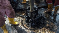 Pada 9 Agustus 2021, kontrak Chevron berakhir dan beralih ke PT Pertamina melalui PT Pertamina Hulu Rokan (PHR) yang merupakan bagian dari Subholding Upstream Pertamina. BUMN migas ini secara penuh memiliki 100 persen saham Blok Rokan yang memiliki luas wilayah kerja 6.200 km persegi meliputi tujuh Kabupaten di Provinsi Riau. Blok Rokan diperkirakan masih memiliki cadangan minyak sekitar 1,5 miliar-2 miliar barel.