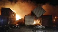 Diketahui, pada 7 Desember lalu Israel melancarkan serangan udara terhadap pengiriman persenjataan dari Iran di Latakia, namun tidak ada korban jiwa akibat serangan itu. SANA via AP.
