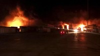Militer Israel berulang kali membela gempurannya sebagai upaya mencegah Iran, rivalnya, untuk memiliki pijakan di Suriah yang dekat dengan wilayahnya. SANA via AP.