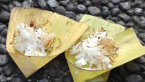 Banten Saiban, Tradisi Hindu yang Selalu Sisihkan Makanan untuk Bumi