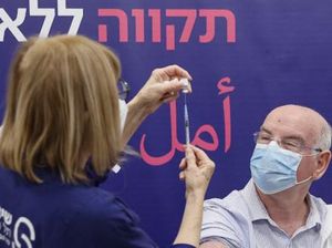 PM Israel Klaim Antibodi Naik 5 Kali Lipat Usai Booster Covid-19 Kedua