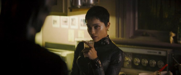 Zoë Kravitz Zoë Kravitz sebagai Catwoman di The Batman.