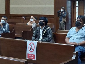 Aliza Gunado-Eks Walkot Tanjungabalai Jadi Saksi di Sidang Azis Syamsuddin