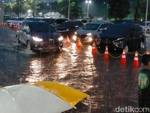Banjir di Surabaya