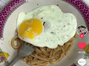 Bikin Mie Instan Oatmeal Saat Diet, Wanita Ini Dapat Sindiran Netizen