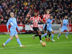 City Ungguli Brentford 1-0 di Babak Pertama