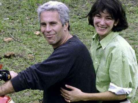 Ghislaine Maxwell: Perempuan di balik skandal perdagangan seks yang mengguncang AS Ghislaine Maxwell: Perempuan di balik skandal perdagangan seks yang mengguncang AS