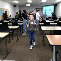 Dalam dua tahun kuliah, ia sudah bisa menyelesaikan empat gelar D3 di bidang sejarah, sikap sosial, ekspresi manusia, dan sains sosial. Jack pun menjadi mahasiswa college termuda di California yang lulus dan meraih IPK 4.0.Foto: Instagram @jack.rico_