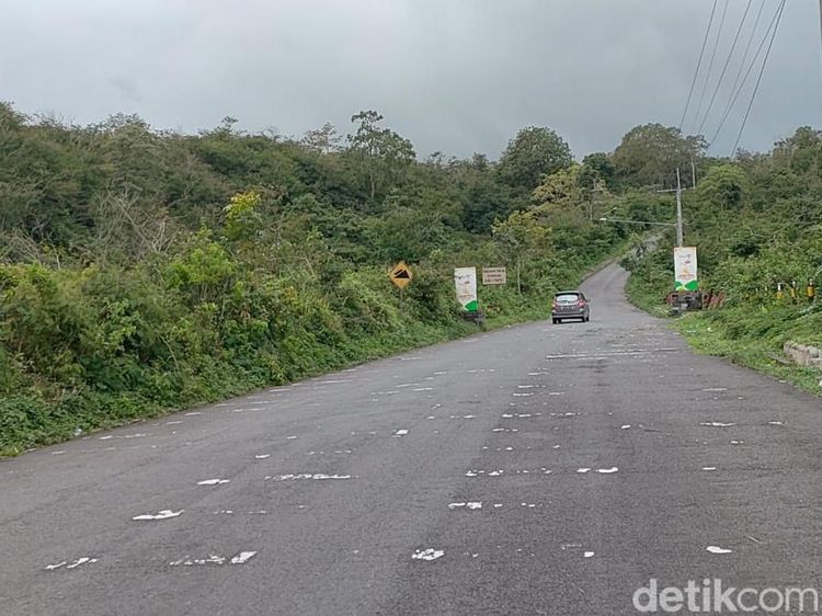 Jalan Misteri Gunung Kelud Nyata Atau Ilusi?