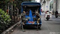 Kegiatan tersebut dilakukan setiap Selasa dan Kamis.