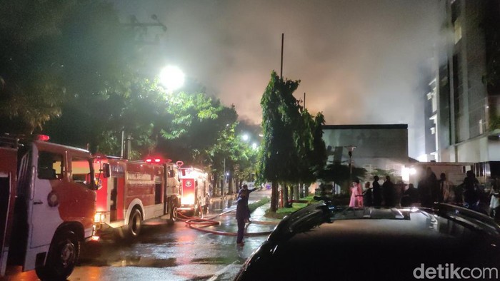 Kebakaran di RSUP dr Kariadi, Semarang, Kamis (30/12/2021).