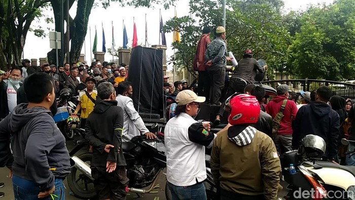 Pedagang pasar Cianjur.