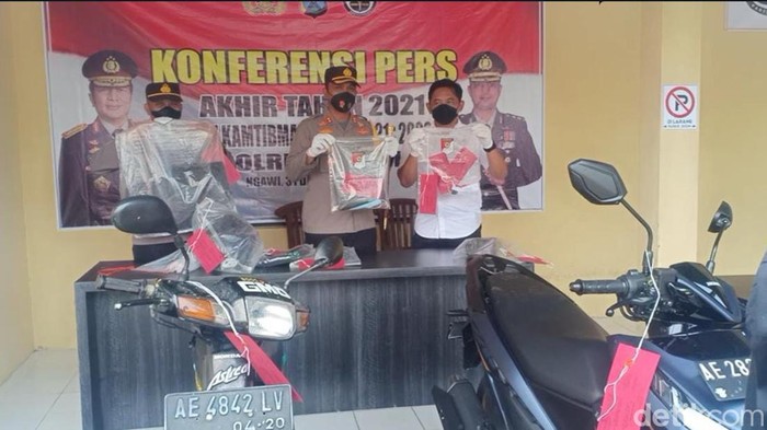 pembunuhan di ngawi