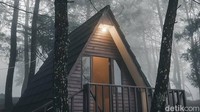 Harga perkemahan di Desa Paseban relatif berbeda tergantung pemandangan, fasilitas yang diberikan, seperti Highland Camp harga dimulai dari Rp 66.000 untuk camping mandiri dan Rp 195.000 untuk minimal 4 PAX dan kelipatannya. (Luthfi Hafidz/detikcom)