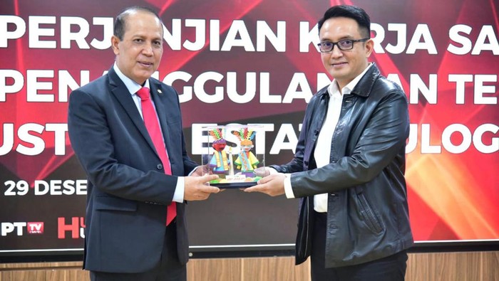 PT Jakarta Industrial Estate Pulogadung (JIEP) bersama BNPT melakukan penandatanganan kerjasama dalam bidang pencegahan tindak pidana terorisme.