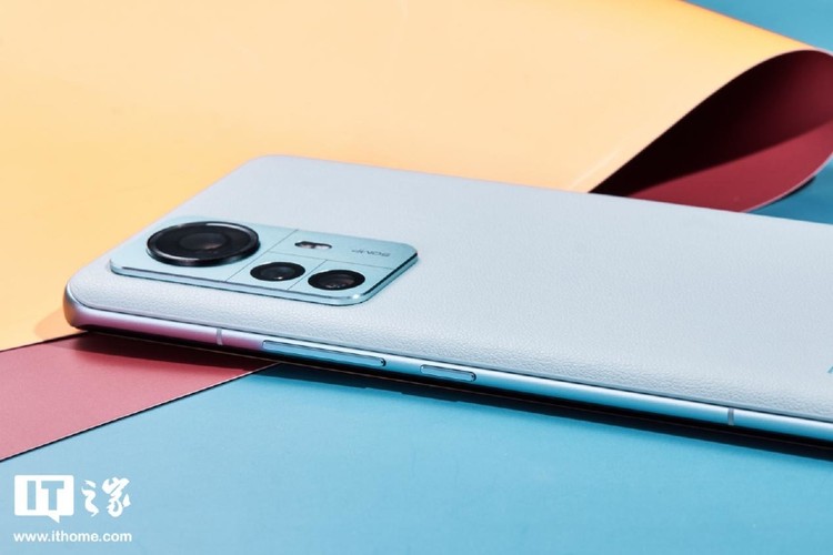 Xiaomi 12 Pro