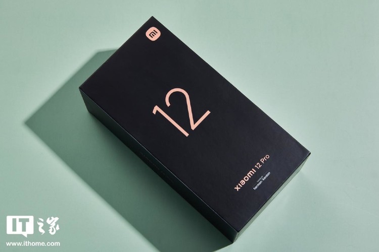 Xiaomi 12 Pro Xiaomi 12 Pro