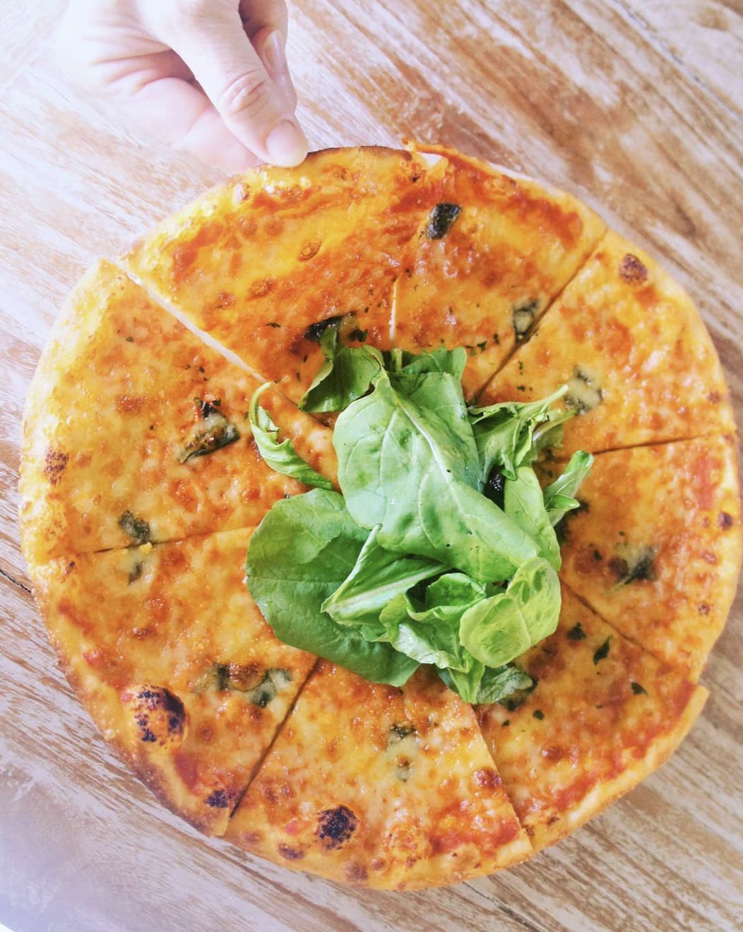 5 Rekomendasi Pizza Enak di Ubud Buat Ngemil Saat Liburan