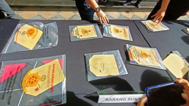 Barang bukti Cassandra Angelie.