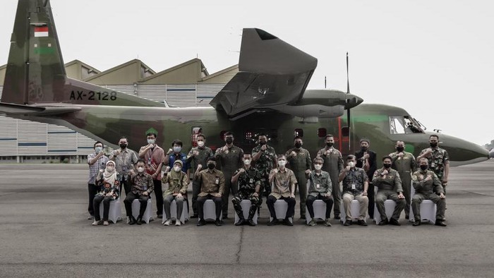 PT Dirgantara Indonesia mengirimkan pesawat NC212i ketiga untuk TNI Angkatan Udara. Pesawat ini dapat digunakan untuk melaksanakan Teknologi Modifikasi Cuaca (TMC).