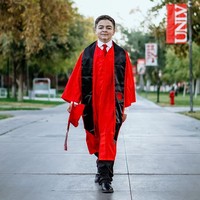 Jack Riso adalah remaja yang mencetak sejarah sebagai orang termuda yang lulus dari universitasnya. Sebelum ia bisa menyelesaikan kuliah, anak berusia 15 tahun itu pun sudah dikenal akan kejeniusannya. Foto: Instagram @jack.rico