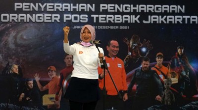 Penghargaan untuk Petugas Pos Terbaik
