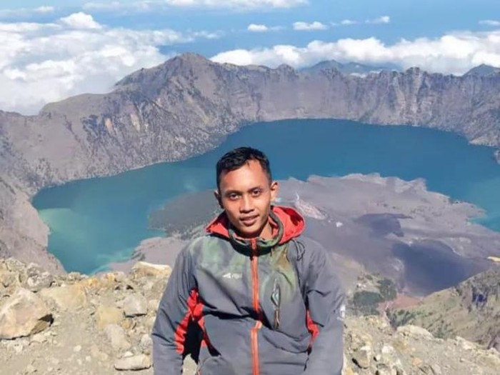 Penipuan open trip di Gunung Rinjani