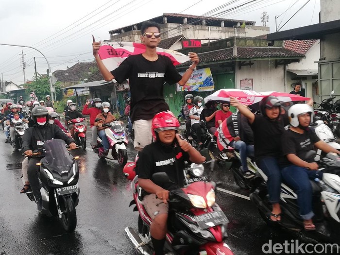 Persis Solo