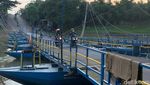Akhir Tahun, Jembatan Perahu yang Viral di Karawang Terlihat Sepi