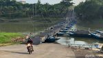 Akhir Tahun, Jembatan Perahu yang Viral di Karawang Terlihat Sepi