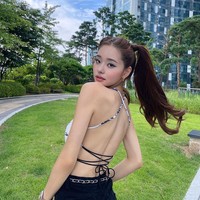 Pernyataan Song Jia lain yang jadi viral adalah soal standar pasangan. Sulit untukku naksir seseorang karena standarku setinggi gunung Everest. Aku tidak punya seseorang yang aku taksir di sekitarku dan aku pikir aku tidak menurunkan standarku, katanya di YouTube.Foto: Instagram @dear.zia