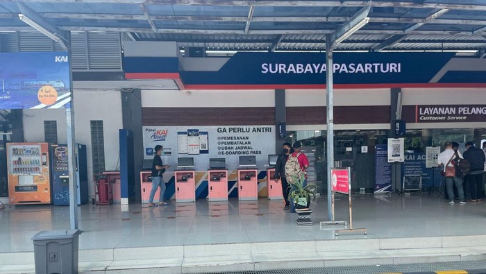 Stasiun Pasar Turi