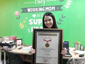 Cerita Uung yang Raih MURI Berkat Buka Konsultasi Gratis Bagi Ibu Menyusui