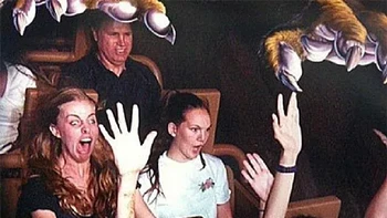 Hei, semua tangan ke atas. Foto: (liveabout).