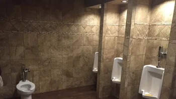 Kenapa gak ditutup itu? Foto: (liveabout).