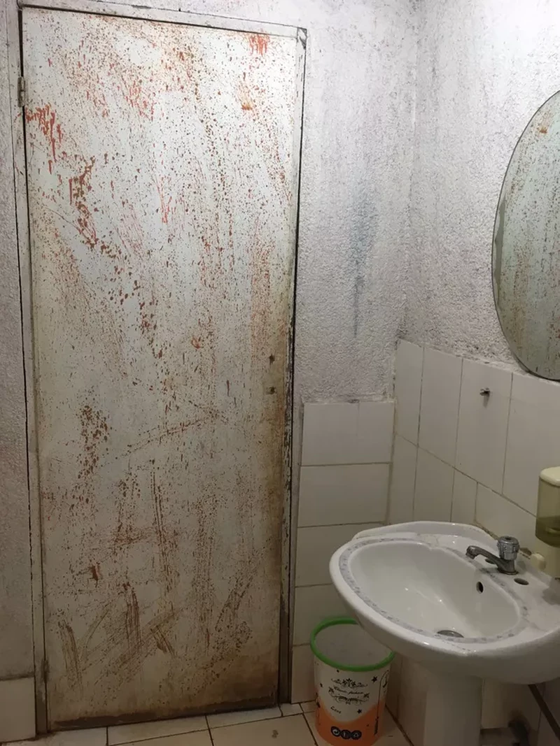 24 Kegagalan Desain Kamar Mandi Lucu, Berani Coba?