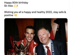 Sir Alex Ferguson Ultah ke-80 Bikin Heboh Linimasa