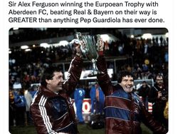 Sir Alex Ferguson Ultah ke-80 Bikin Heboh Linimasa