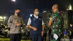 Anies Pantau Momen Pergantian Tahun Baru di Bundaran HI